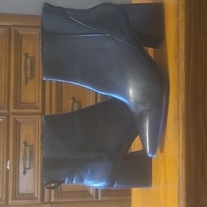 Women's boots (black)